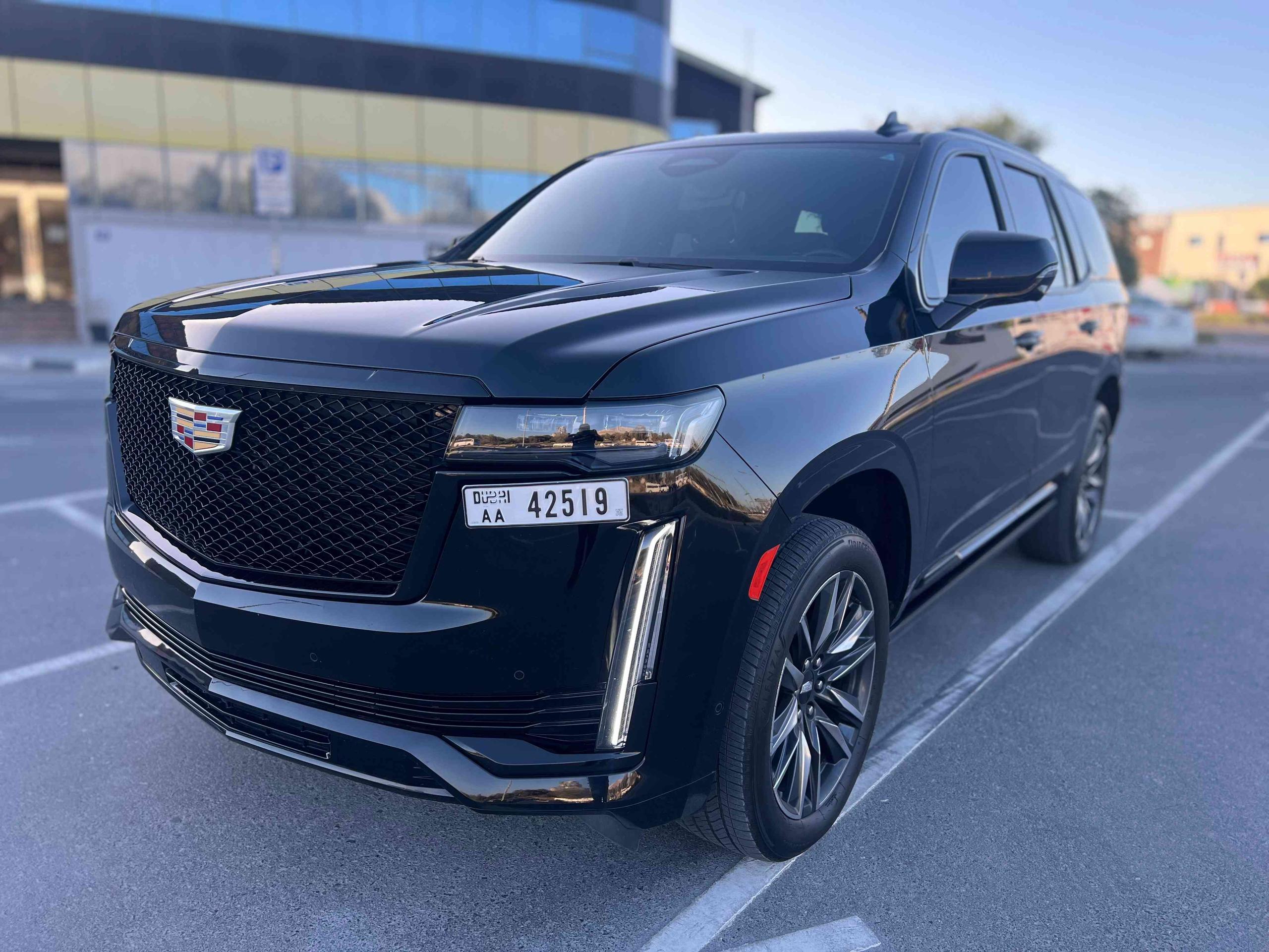 Pay Monthly 6900 AED | 2024 Cadillac Escalade fully loaded - view 2